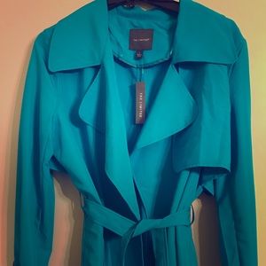 Turquoise blue trench coat w belt.